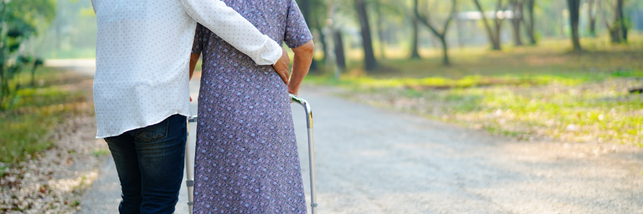 dealing-with-mobility-issues-senior-caregiving
